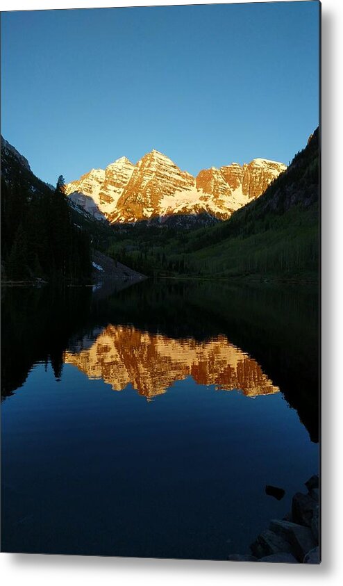 Maroon Bells Metal Print featuring the photograph Maroon Bells Sunrise Glow by William Slider