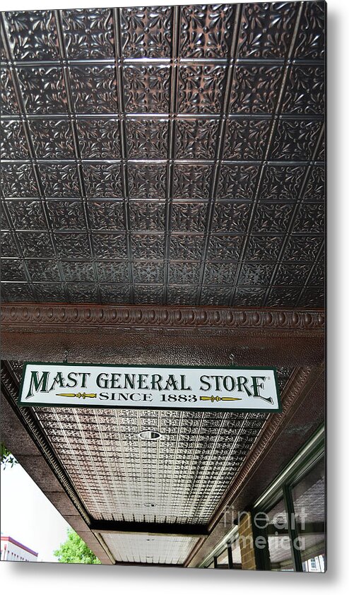Scenic Tours Metal Print featuring the photograph Mast General Store II by Skip Willits