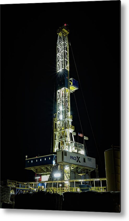 Drilling Rig Metal Print featuring the photograph Nabors X09 by Jonas Wingfield