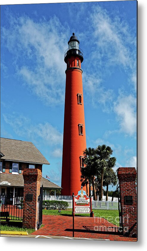 Ponce Inlet Metal Print featuring the photograph Ponce Inlet Light by Paul Mashburn