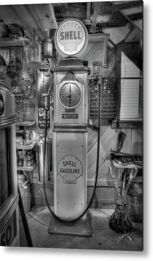 Antiques Metal Print featuring the photograph Shell Gas Pump by T Cairns