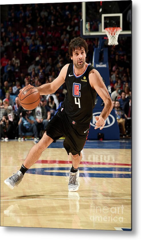 Milos Teodosic Metal Print featuring the photograph La Clippers V Philadelphia 76ers by David Dow