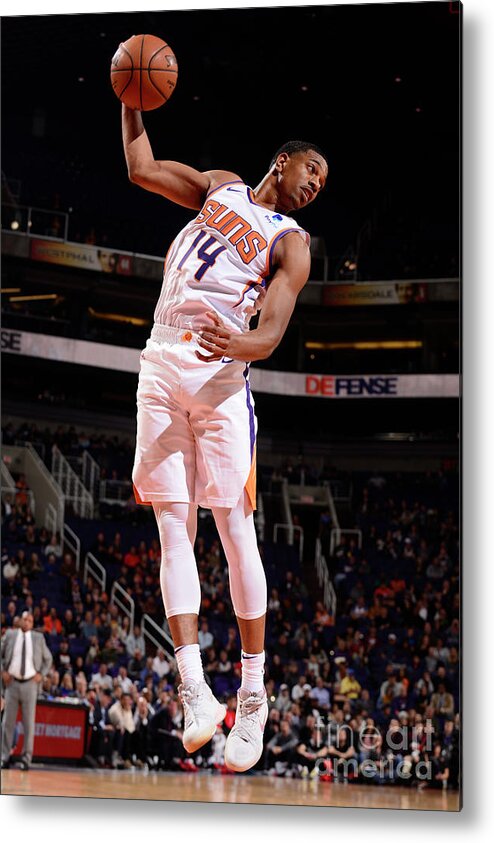Nba Pro Basketball Metal Print featuring the photograph Los Angeles Clippers V Phoenix Suns by Barry Gossage