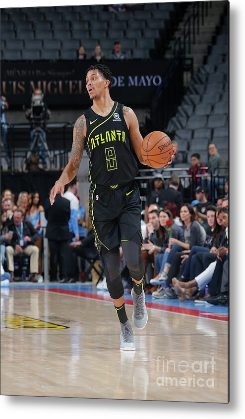 Damion Lee Metal Print featuring the photograph Atlanta Hawks V Sacramento Kings by Rocky Widner