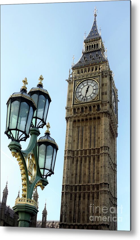 Westminster Metal Print featuring the photograph Classic London by Terri Waters