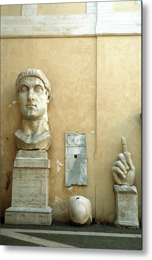 Statue Metal Print featuring the photograph Emperor Constantine by Manuelvelasco