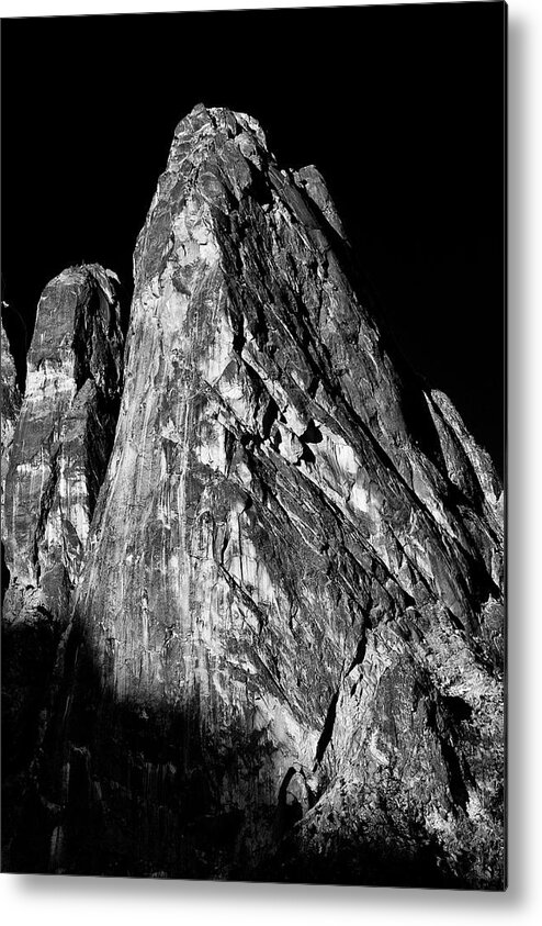 Liberty Bell Metal Print featuring the photograph Liberty Bell in Black and White by Scenic Edge Photography