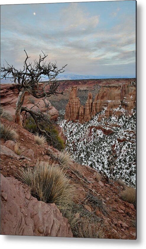 Colorado National Monument Metal Print featuring the photograph Moon Rising over Grand View Point in Colorado National Monument by Ray Mathis