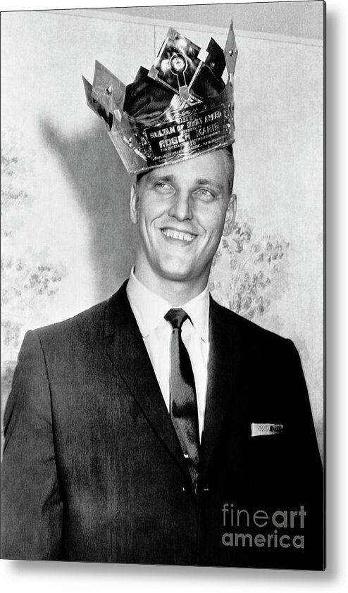 Crown Metal Print featuring the photograph Roger Maris Smiling Wearing Crown by Bettmann