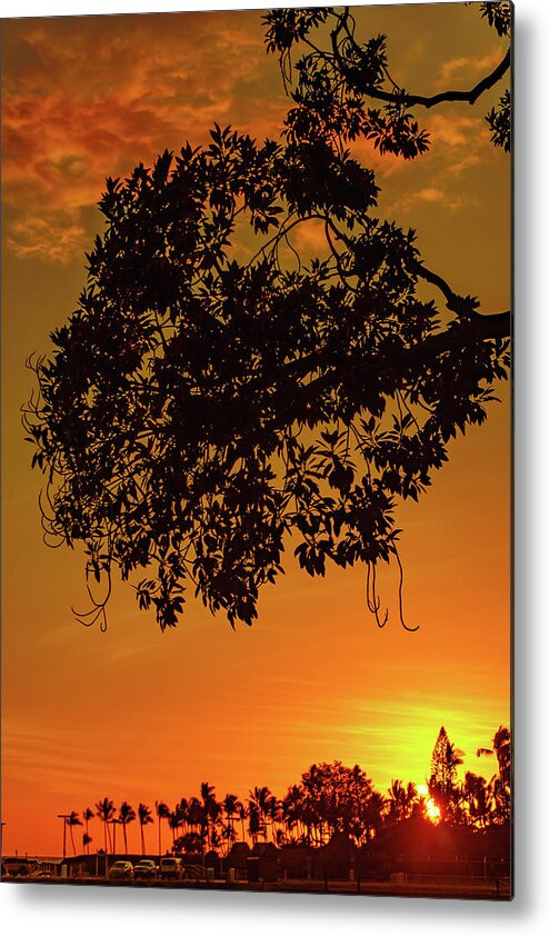 Hawaii Metal Print featuring the photograph Sunset by the Pier by John Bauer