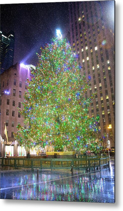 New York Metal Print featuring the photograph The Rockefeller Center Christmas Tree by Mark Andrew Thomas