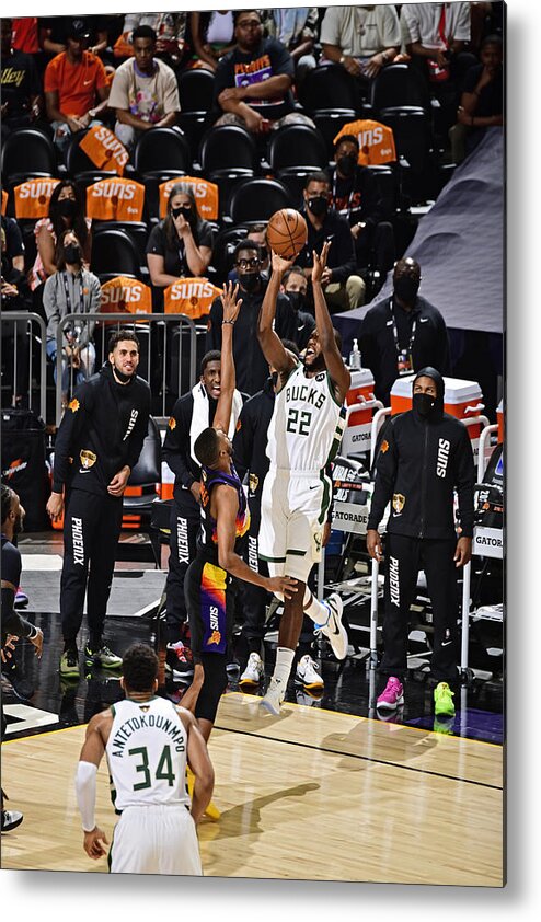 Khris Middleton Metal Print featuring the photograph Khris Middleton by Barry Gossage