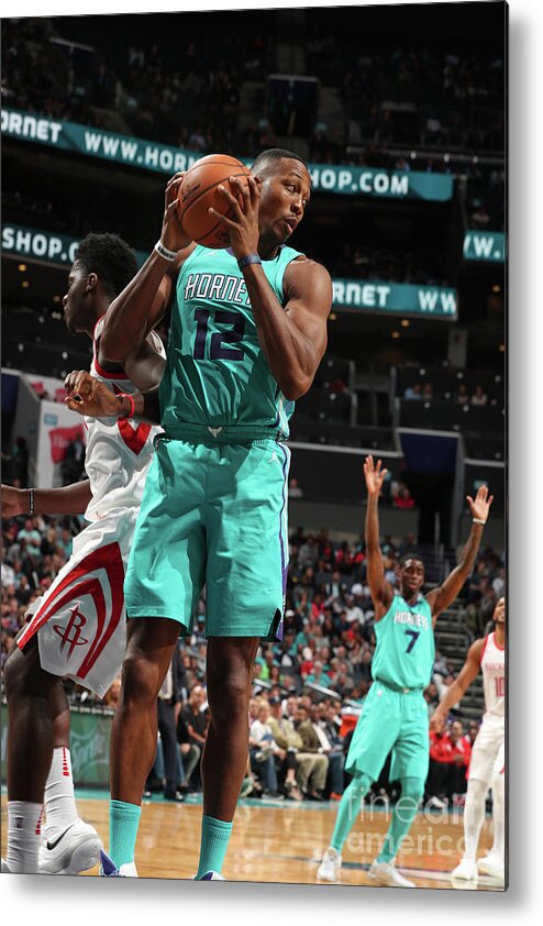 Nba Pro Basketball Metal Print featuring the photograph Dwight Howard by Kent Smith