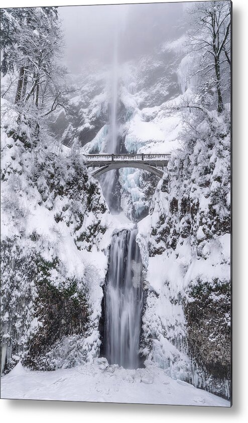 Frozen Multnomah Falls Metal Print featuring the photograph Frozen Multnomah Falls by Wes and Dotty Weber