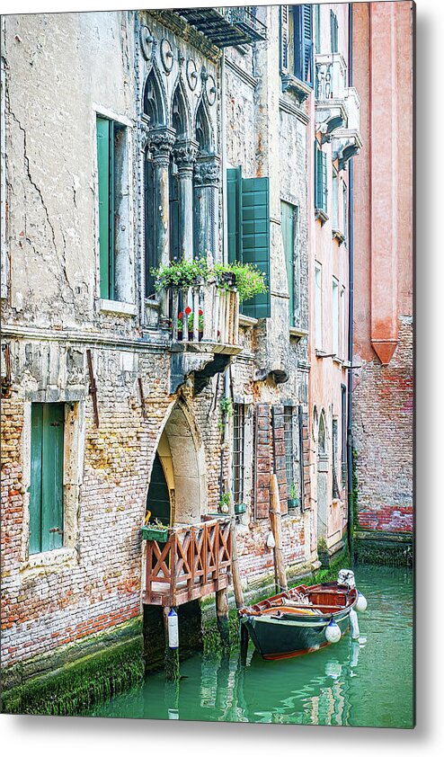 Venice Metal Print featuring the photograph Home In Venice by Marla Brown