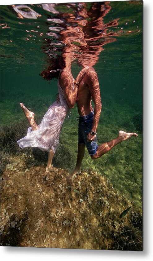 Underwater Metal Print featuring the photograph Loving by Gemma Silvestre