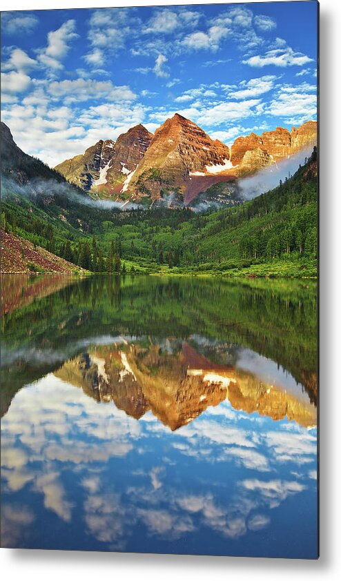 Aspen Metal Print featuring the photograph Maroon Bells Fog Attack by Darren White