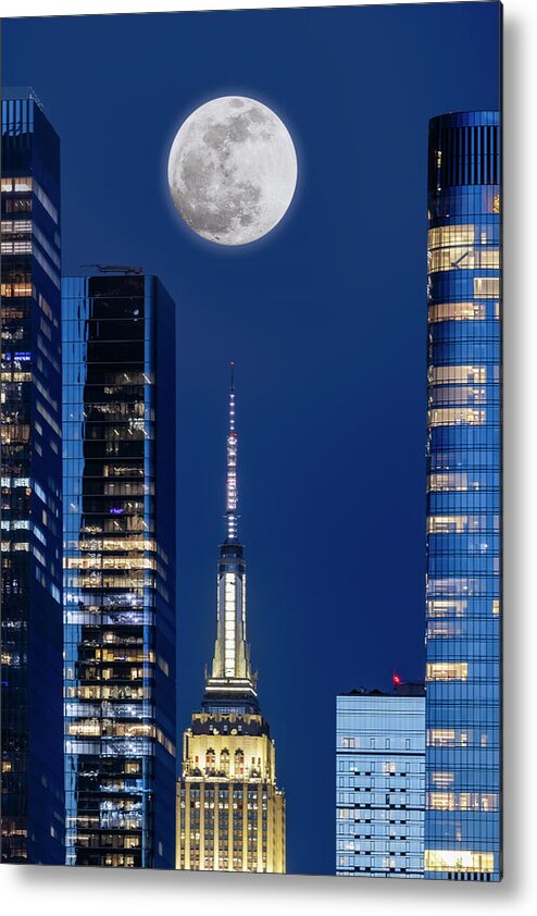 Nyc Skyline Metal Print featuring the photograph Pink Super-Moon Over NYC by Susan Candelario