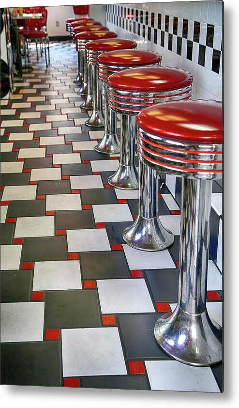 Power's Diner Metal Print featuring the photograph Power's Diner Port Huron by Mary Bedy