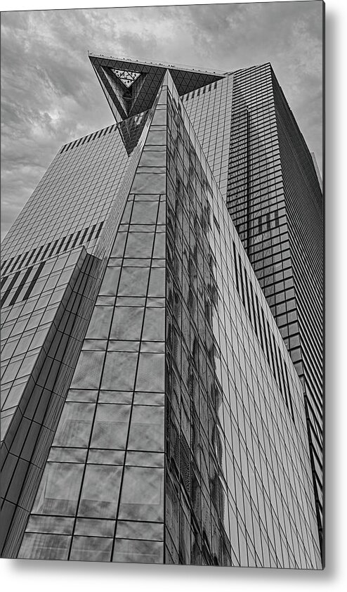 Hudson Yards Metal Print featuring the photograph The Edge Hudson Yards NYC by Susan Candelario