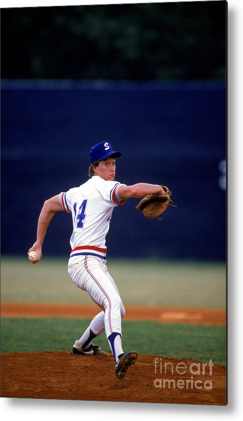 1980-1989 Metal Print featuring the photograph Tom Glavine by Rich Pilling