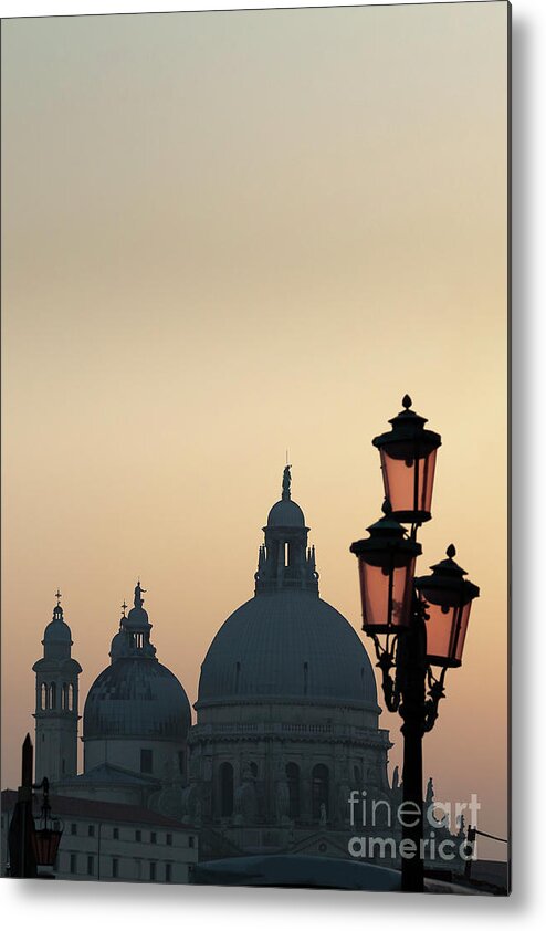 Italy Metal Print featuring the photograph Venince in the Evening by Andy Myatt