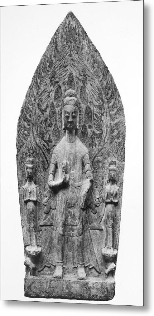 5th Century Metal Print featuring the photograph China: Buddha by Granger