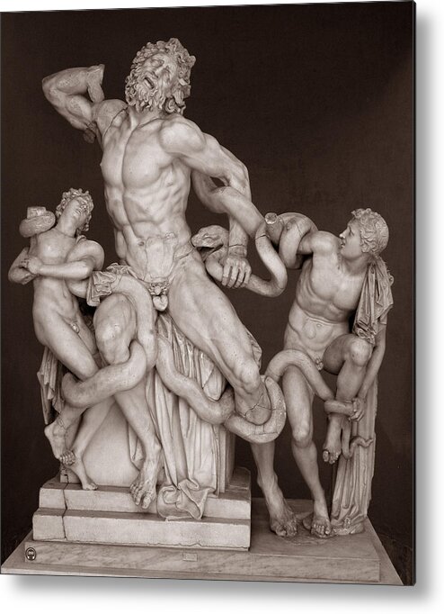 Sculpture Metal Print featuring the photograph Laocoon and His Sons #1 by Michael Kirk
