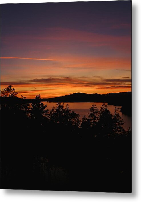 Landscape Metal Print featuring the photograph Another Day Draws to an End by Rhonda McDougall