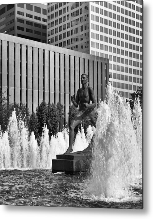 St Louis Metal Print featuring the photograph The Runner by Harold Rau