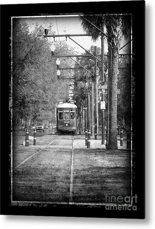 Street Car Metal Print featuring the photograph New Orleans Streetcar by Jeanne Woods