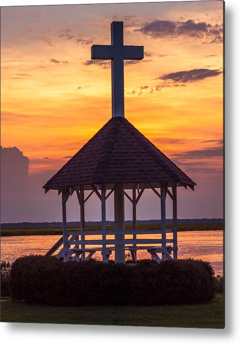 Epworth By The Sea Metal Print featuring the photograph Gazebo at Epworth By The Sea - Vertical by Chris Bordeleau