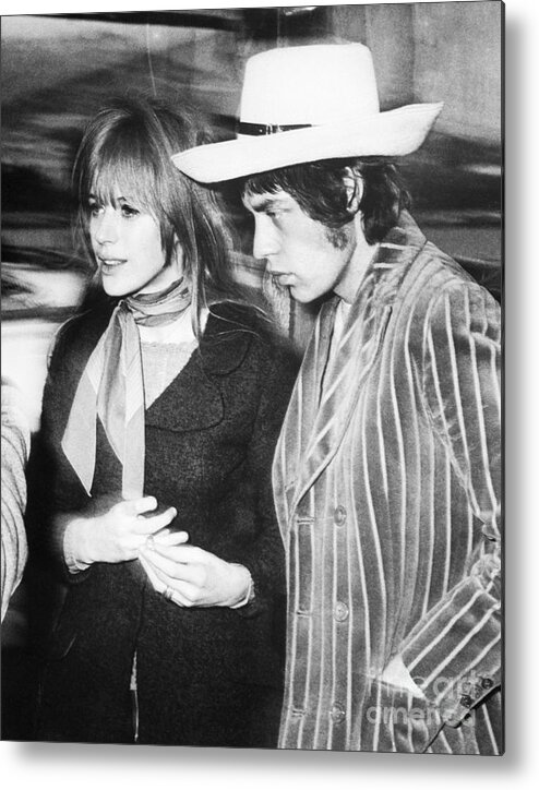 Mick Jagger And Marianne Faithfull Metal Print By Bettmann