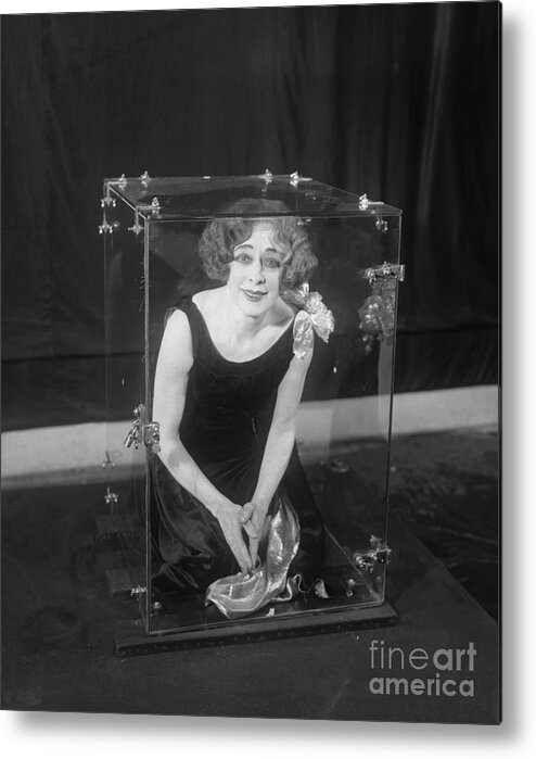 Mid Adult Women Metal Print featuring the photograph Beatrice Houdini Demonstrating An by Bettmann