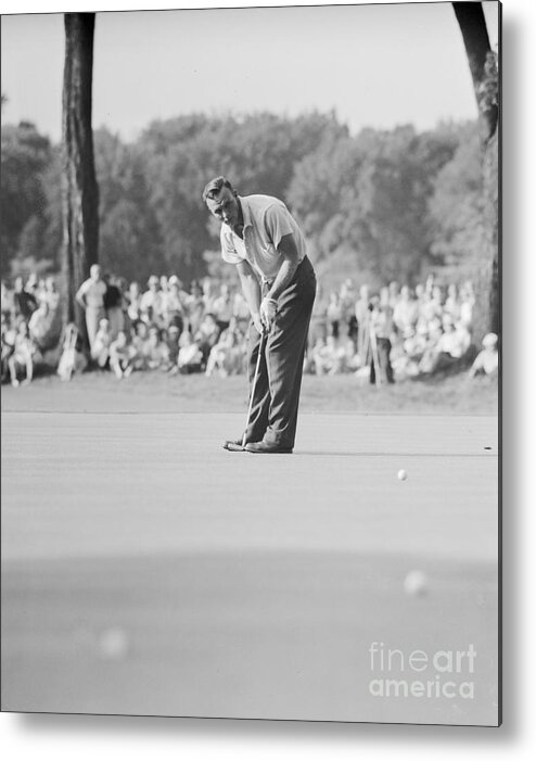 Inch Metal Print featuring the photograph View Of Arnold Palmer Putting by Bettmann