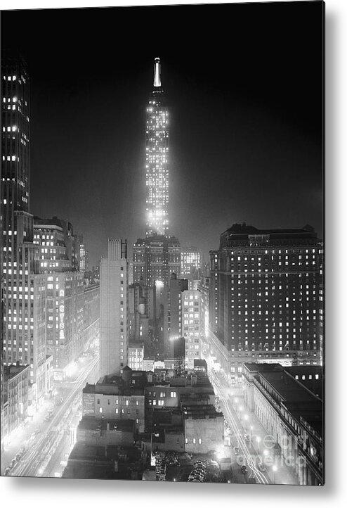 Office Metal Print featuring the photograph View Of The Empire State Building by Bettmann