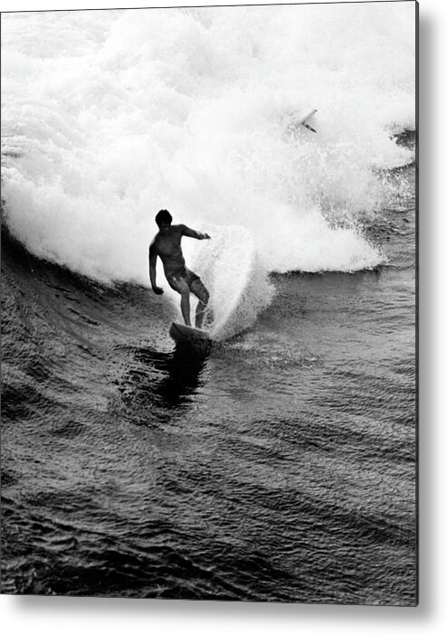Honolulu Metal Print featuring the photograph Waikiki Beach Surfing by Afro Newspaper/gado