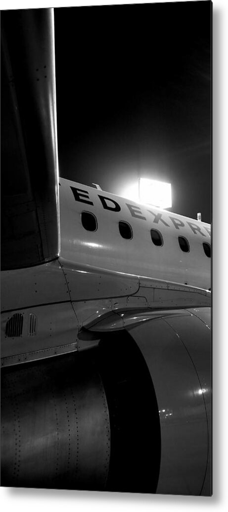 Airline Metal Print featuring the photograph E175 Waiting by Michael Hopkins