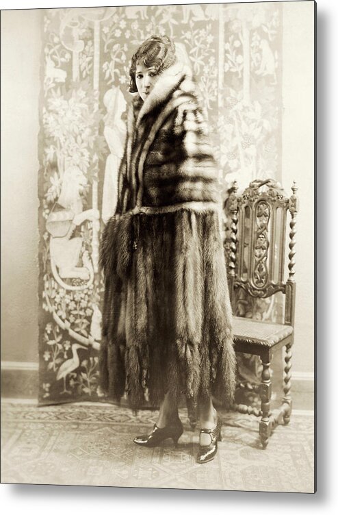 1925 Metal Print featuring the photograph Fashion Fur, 1925 #1 by Granger