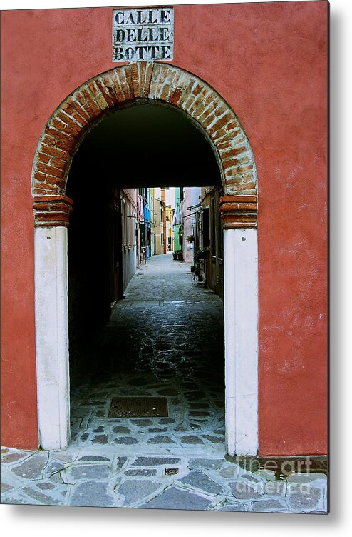 Italy Metal Print featuring the photograph Italian Alleyways by Don Kenworthy