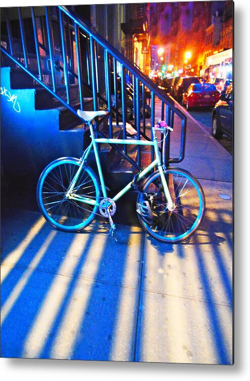 Photograph New York City Bicycle Metal Print featuring the photograph Soho Bicycle by Joan Reese