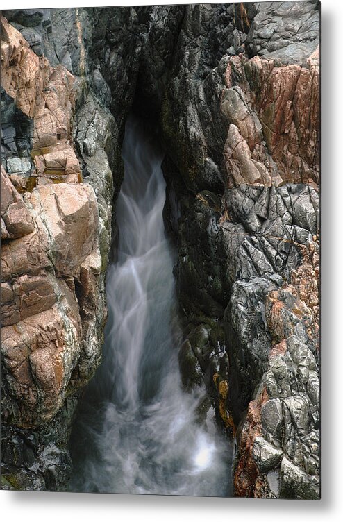 Acadia Metal Print featuring the photograph Granite Coast near Thunder Hole by Juergen Roth