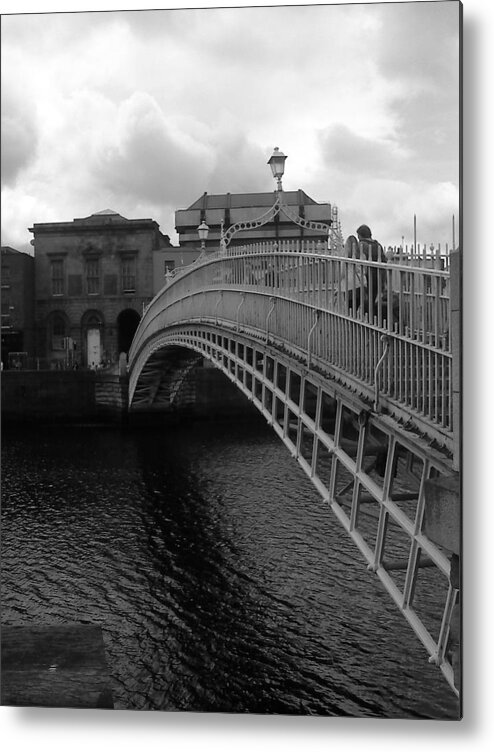 Halfpenny Bridge Metal Print featuring the photograph halfpenny Bridge by Colin O neill