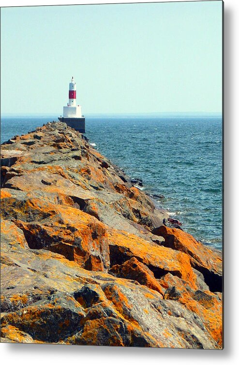 Presque Isle Lighthouse Metal Print featuring the photograph Presque Isle Lighthouse in Marquette MI by Mark J Seefeldt