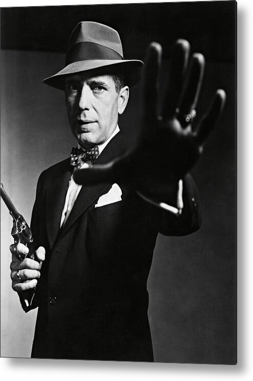 Humphrey Bogart Metal Print featuring the photograph HUMPHREY BOGART in THE ENFORCER -1951-. by Album