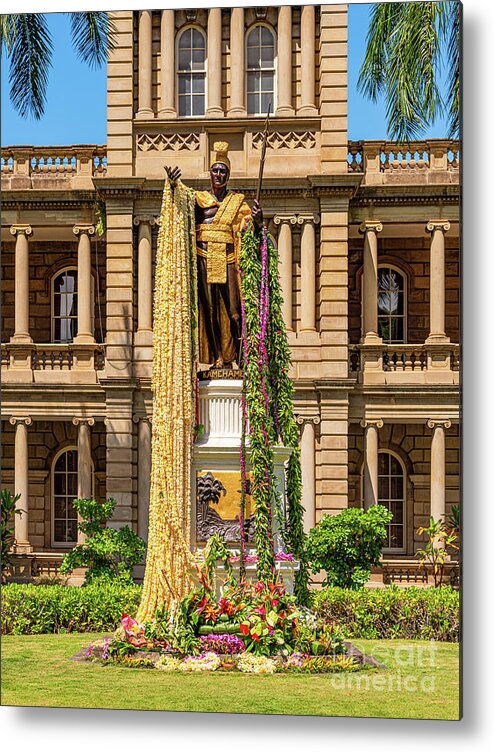 Star shaped Crown Flower in Honolulu Hawaii Tote Bag by Phillip Espinasse -  Fine Art America