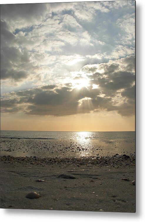 Sunsets Metal Print featuring the photograph Shore Rays by Amanda Vouglas