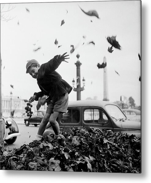 1950-1959 Metal Print featuring the photograph Autumn In Paris In 1952 by Keystone-france