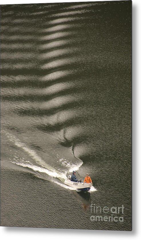 Wake Metal Print featuring the photograph The Perfect Wake by Peter Kneen