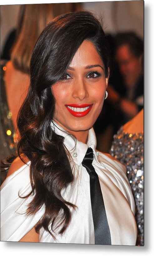 Freida Pinto Metal Print featuring the photograph Freida Pinto At Arrivals For Alexander by Everett